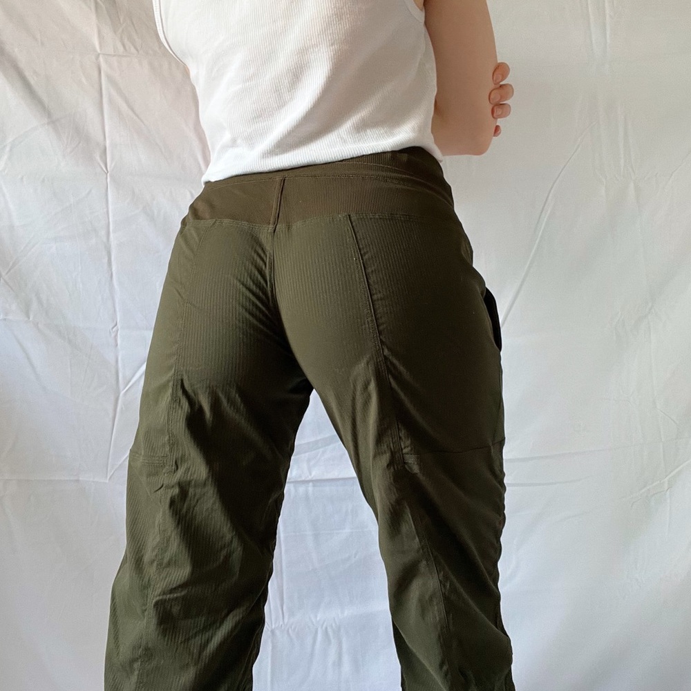 Lululemon dance studio pants